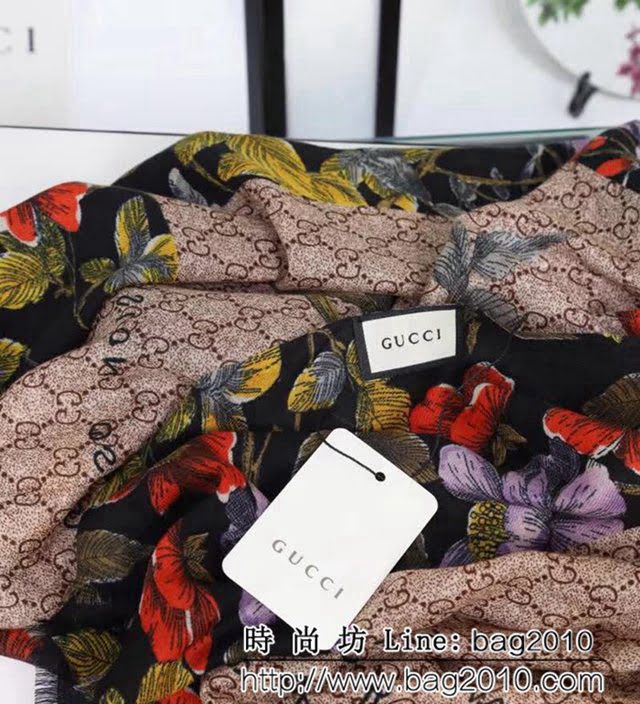 GUCCI古馳海外原版 logo花紋圖案羊絨長圍巾 LLWJ6937